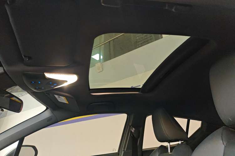 Used Toyota C-HR 2020 2.0L Leading Edition
