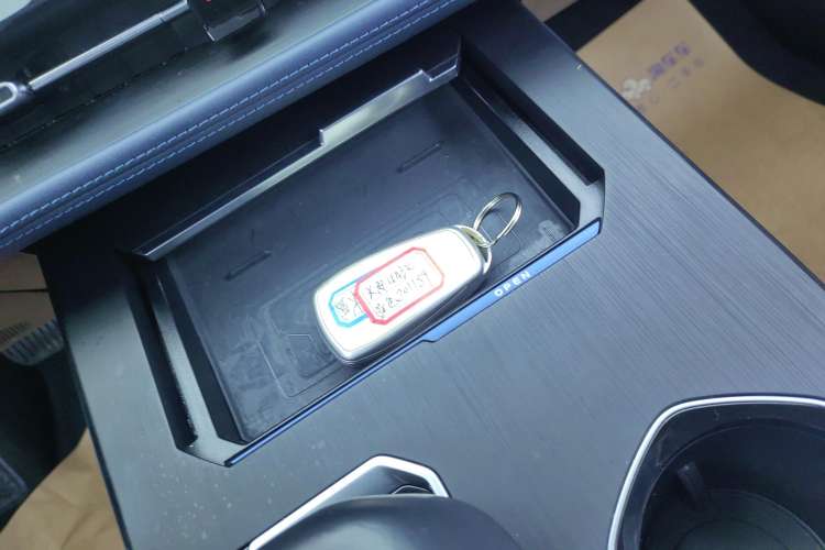 Used Changan UNI-K iDD 2022 Blue Whale iDD 130km 1.5T Prestige Model
