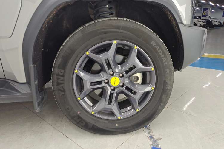 Used JETOUR Traveler 2023 2.0T All-Wheel-Drive CrossPRO
