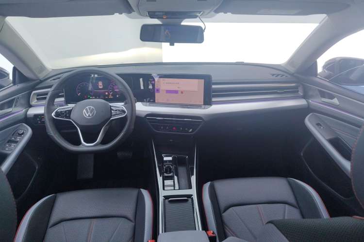 Used Volkswagen Lamando 2023 Lavida L 280TSI DSG Cool & Spicy Edition
