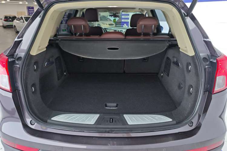 Used Buick Envision 2017 28T Four-Wheel Drive Elite Model
