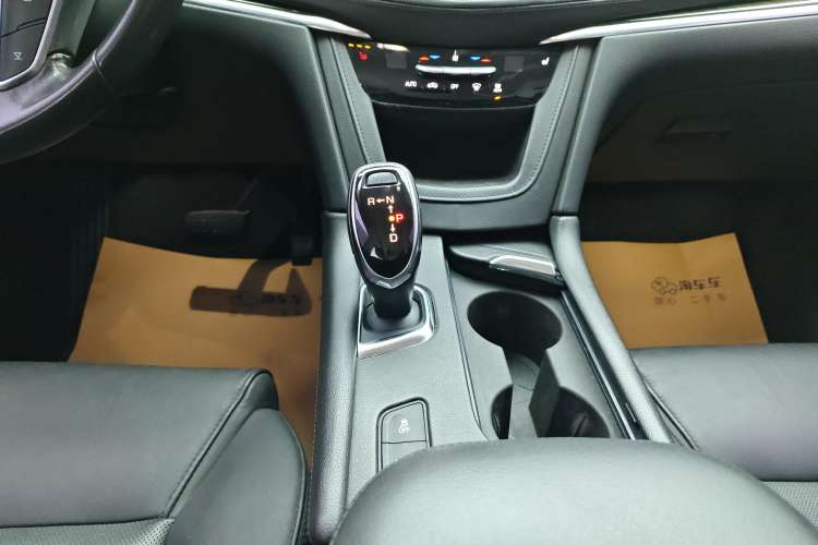 Used Cadillac XT5 2016 25T Luxury Model