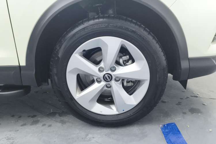 Used Nissan Qashqai 2023 Classic 2.0L CVT XV Comfort Edition
