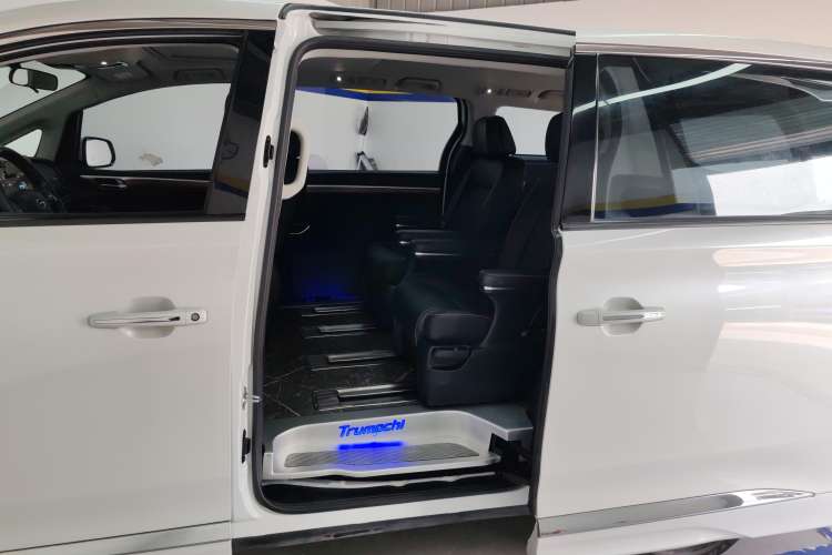 Used GAC Trumpchi M8 2023 Lingxiu Series 390T Luxury Edition
