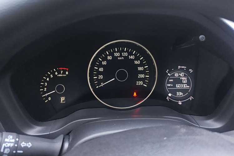 Used Honda Vezel 2016 1.8L CVT Front-Wheel Drive Pioneer Edition
