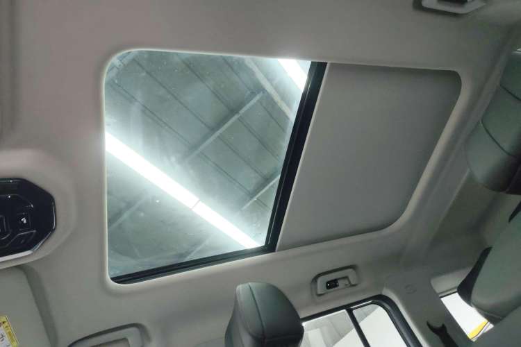 Used JETOUR Traveler 2023 2.0T All-Wheel-Drive CrossPRO
