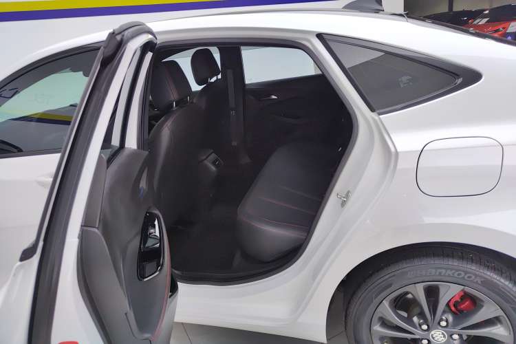 Used Buick Verano 2023 Pro GS Hunter Wind Edition
