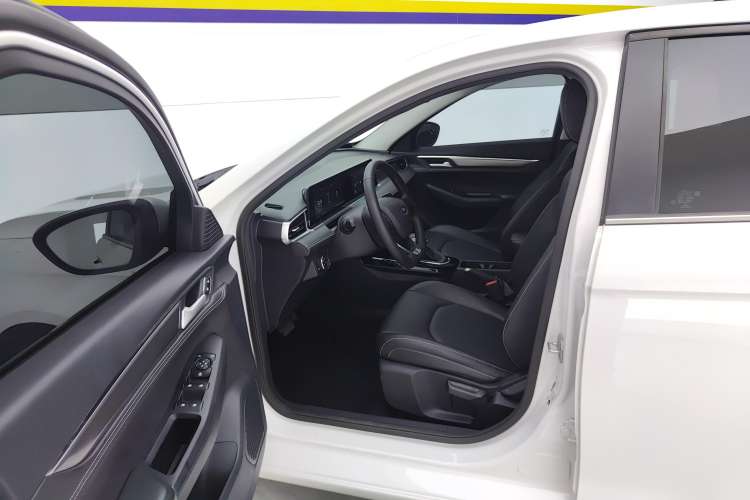 Used Ford Escort 2021 1.5L Automatic Diamond Edition
