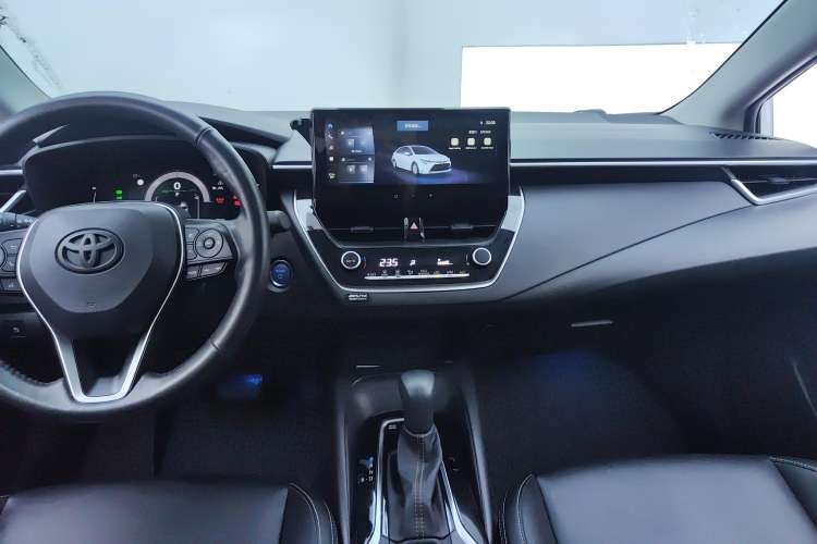 Used Toyota Levin 2023 Smart Electric Hybrid Dual-Engine 1.8L Leading Edition
