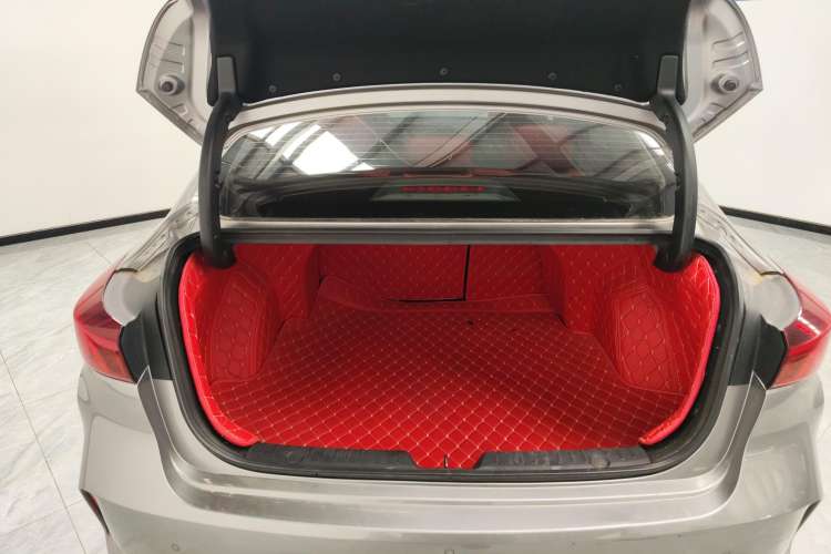 Used Changan Eado 2021 PLUS Blue Whale NE 1.4T GDI DCT Prestige Model
