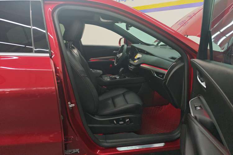 Used Cadillac XT4 2022 28T Two-Wheel Drive Prestige Version
