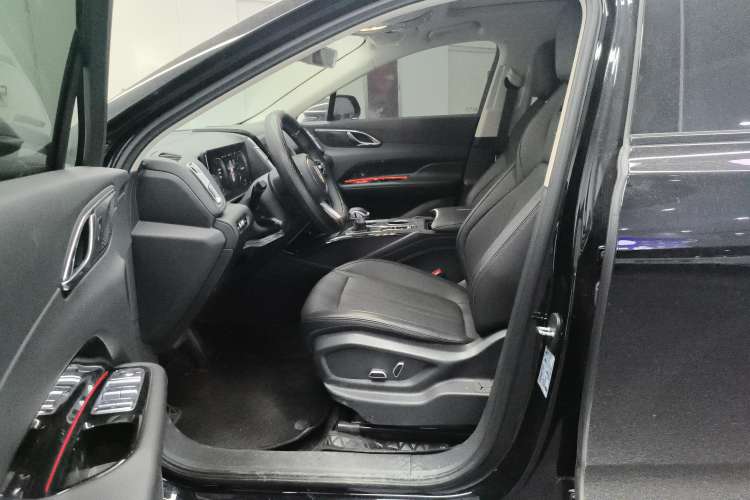 Used Hongqi HS3 2023 1.5T Two-Wheel Drive Shanwei Edition
