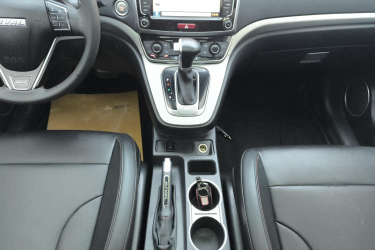 Used Haval M6 2017 1.5T Automatic Two-Wheel Drive Elite Model
