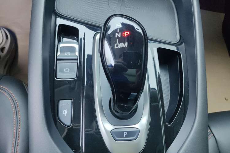 Used Haval F7 2021 2.0T Two-Wheel Drive i-Van
