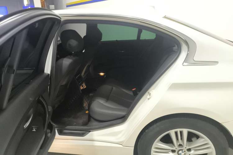 Used BMW 3 Series 2017 320Li Fashion Model
