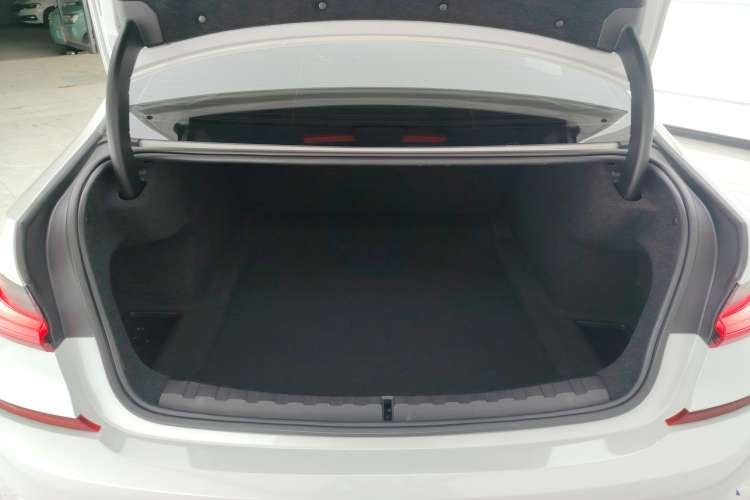 Used BMW 3 Series 2021 Facelifted 325Li M Sport Night Edition Package
