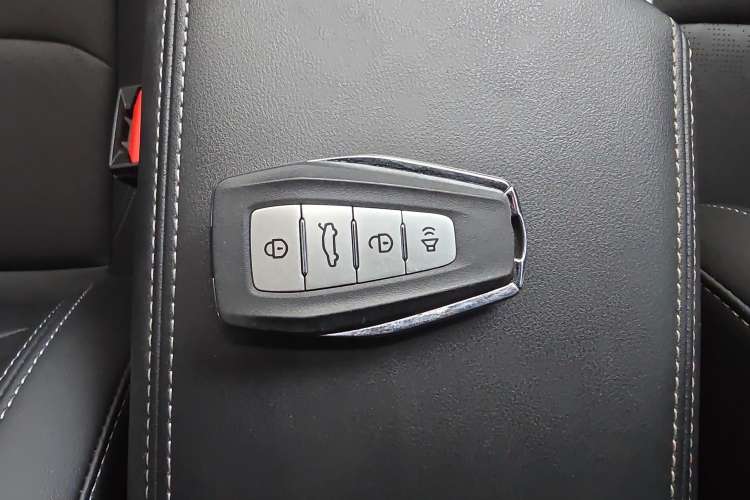 Used Geely Auto Emgrand 2023 4th Generation Champion Edition 1.5L CVT Luxury Model
