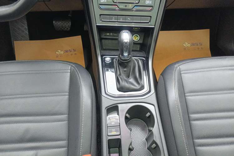 Used Volkswagen Touran 2021 Volkswagen Touran L 280TSI DSG Boundary Edition 7-Seater