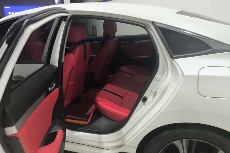 Used Honda Civic 2019 220TURBO CVT Dynamic Edition China VI Emission Standard
