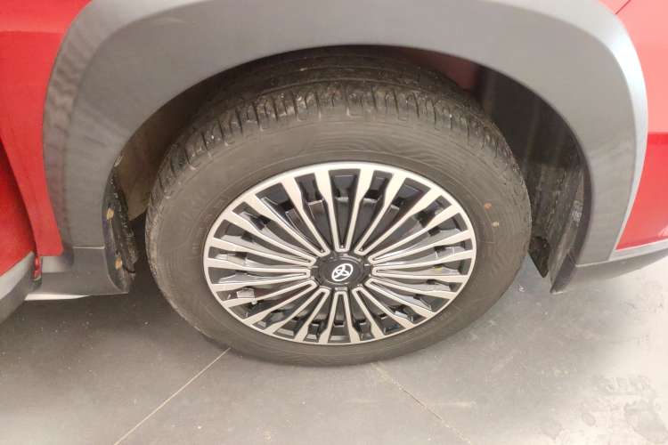 Used Toyota YARiS L 2021 X-Trail 1.5L CVT Leading Edition
