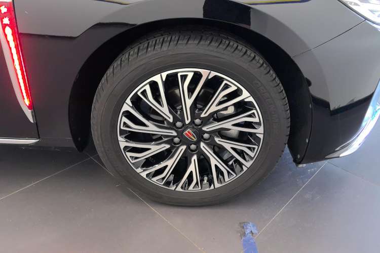 Used Hongqi H5 2024 2.0T Automatic Smart Connect Flagship Edition