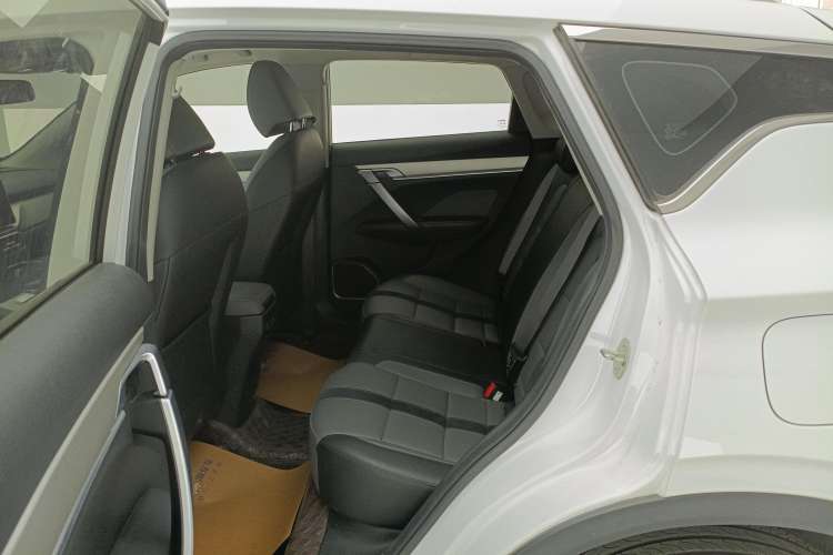 Used Geely Auto Coolray 2023 1.5T DCT Platinum Edition
