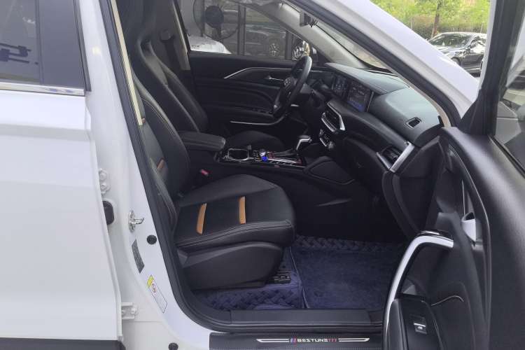 Used Bestune T77 2019 230 TID Automatic Luxury Version China VI Emission Standard
