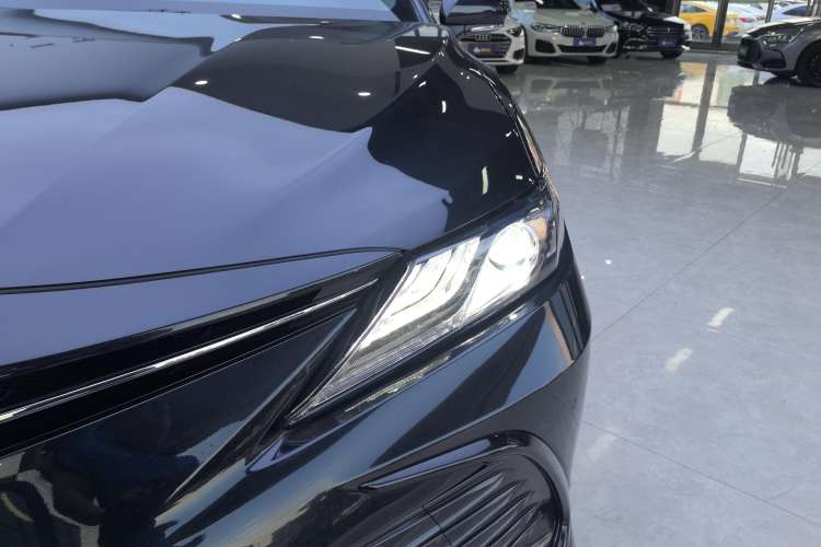 Used Toyota Camry 2021 2.0G Luxury Edition