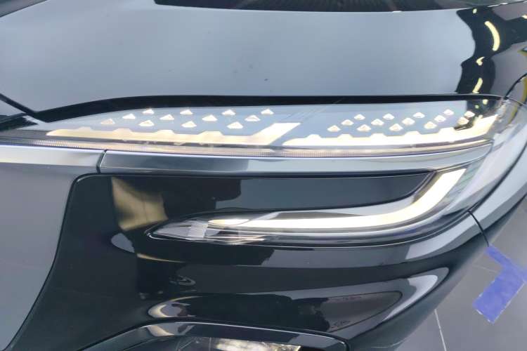 Used Hongqi HS3 2024 1.5T Shanwei Edition
