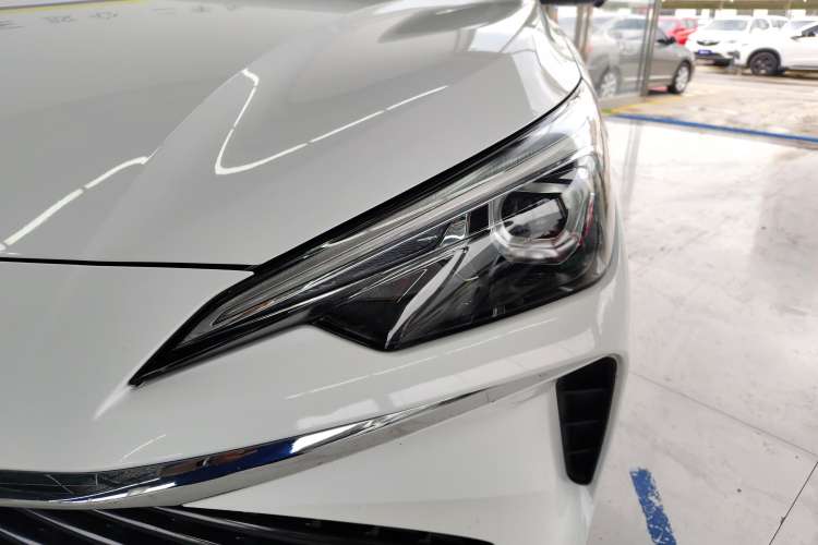 Used Roewe i5 2023 1.5L CVT Luxury Edition
