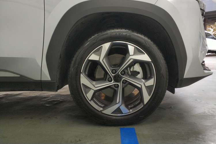 Used Geely Auto FX11 2023 1.5TD DCT Prestige Edition
