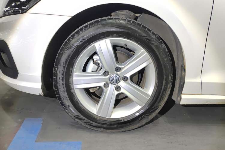 Used Volkswagen Lamando 2019 230TSI DSG Vision Edition China VI Standard
