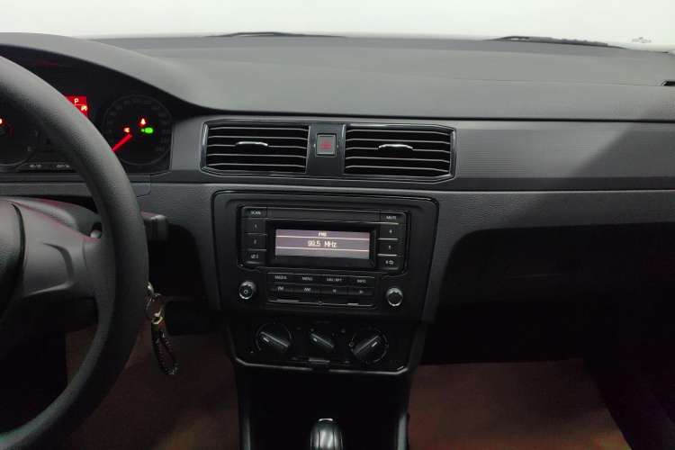 Used Volkswagen Santana 2021 1.5L Automatic Fashion Edition