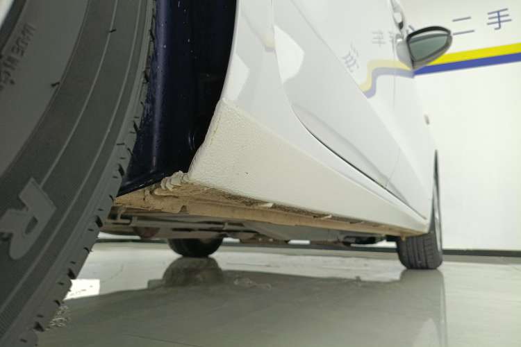 Used Buick GT 2017 15N Automatic Entry-Level Trim
