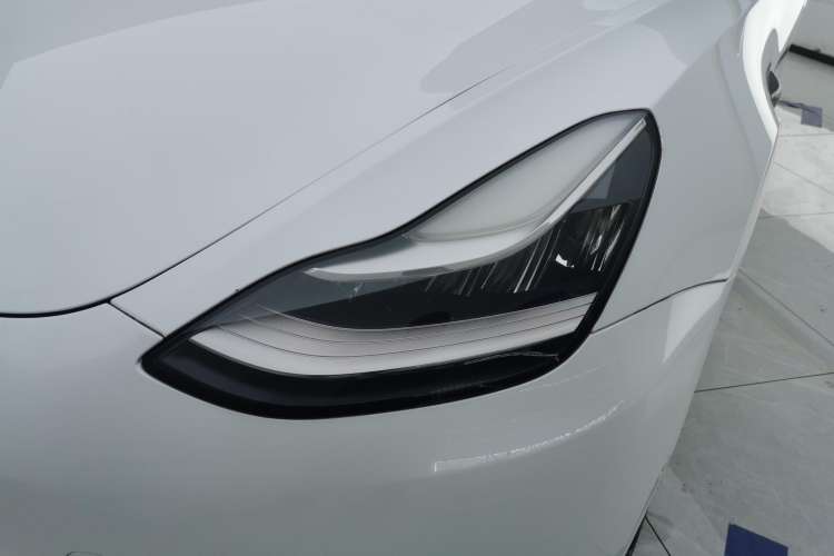 Used Tesla Model 3 2019 Standard Range Rear-Wheel Drive Upgraded Version (60 kWh)
