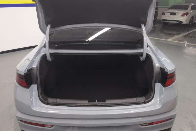 Used Geely Auto Preface 2021 2.0TD Space-Time Edition Hao Yue
