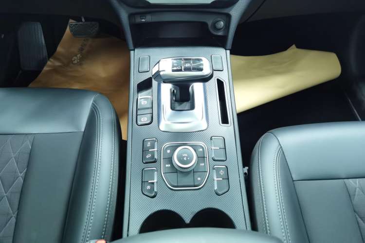 Used Haval H6 Coupe 2020 Smart Connect Version 1.5T Automatic Two-Wheel Drive Elite Model
