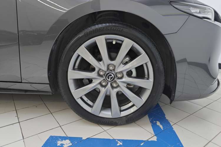 Used Mazda Mazda 3 Axela 2021 2.0L Automatic ZhiXuan Edition
