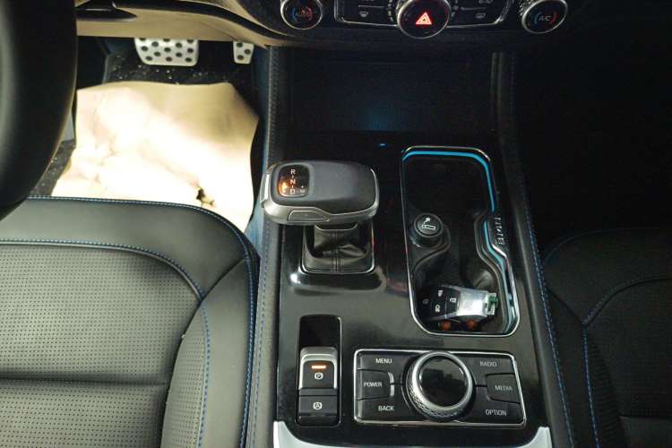 Used BAIC Off-Road BJ40 2023 2.0T Automatic Four-Wheel Drive Urban Hunter Edition Chivalrous Type
