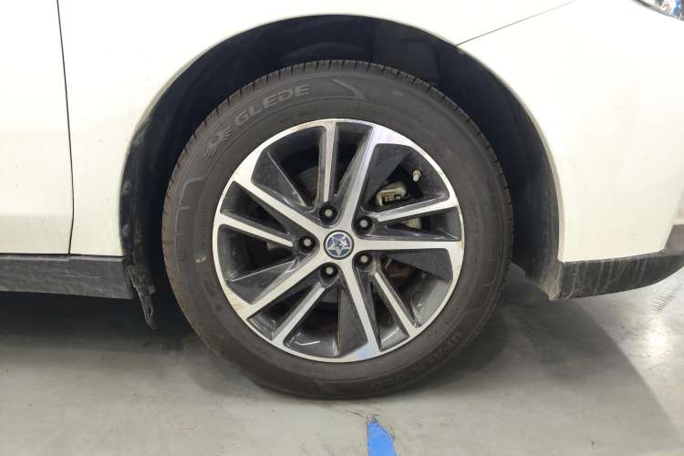 Used Venucia D60 2019 1.6L XL CVT Smart Connect Elite Edition
