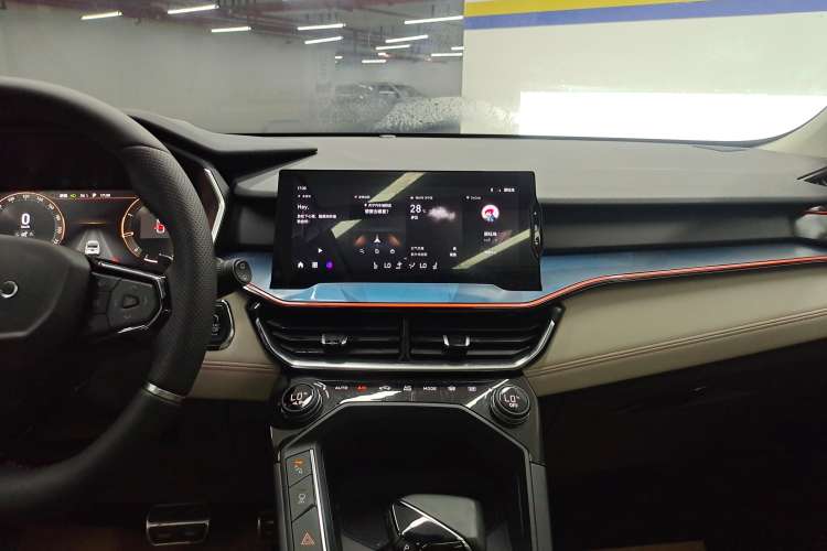 Used Lynk & Co 06 2020 1.5T YAO Halo
