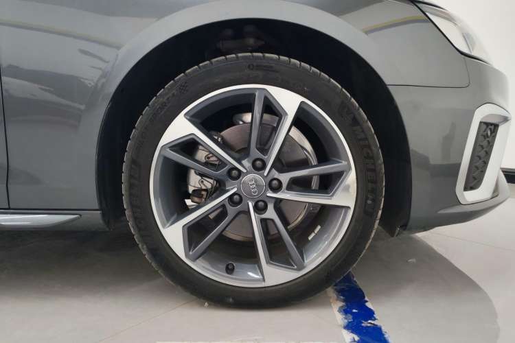 Used Audi A4L 2020 40 TFSI Fashion Dynamic Model
