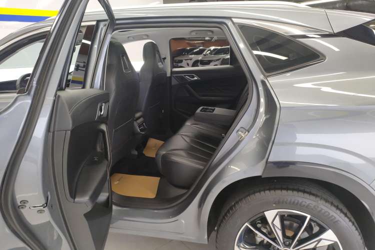 Used Roewe RX5 2023 1.5T Luxury Sliding-Screen Version
