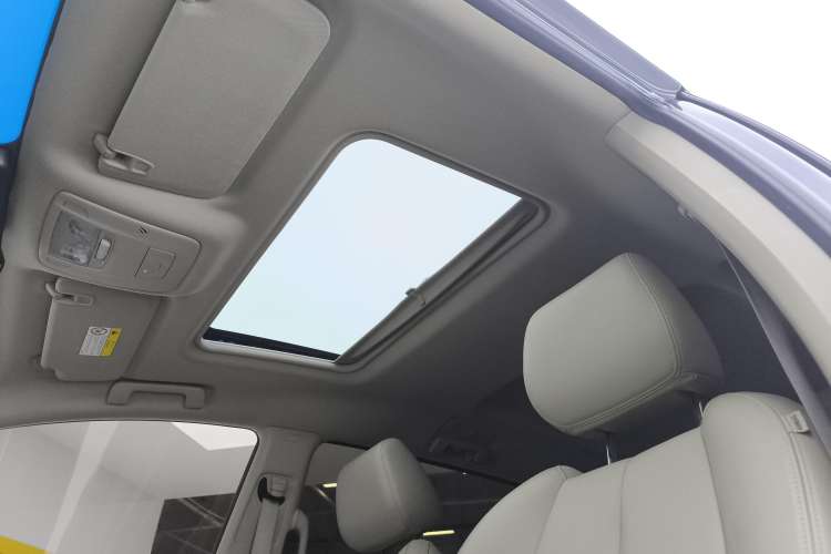 Used Buick GL8 2018 28T Luxury Model China VI Standard
