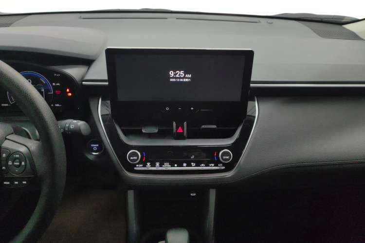 Used Toyota FRONTLANDER 2023 2.0L Smart Electric Hybrid Dual-Engine Leading Edition
