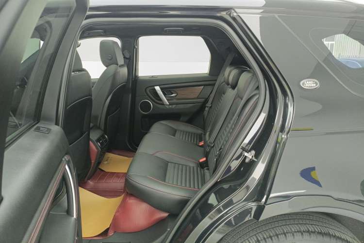 Used Land Rover Discovery Sport 2022 249 PS R-Dynamic S Performance Edition 5 Seats
