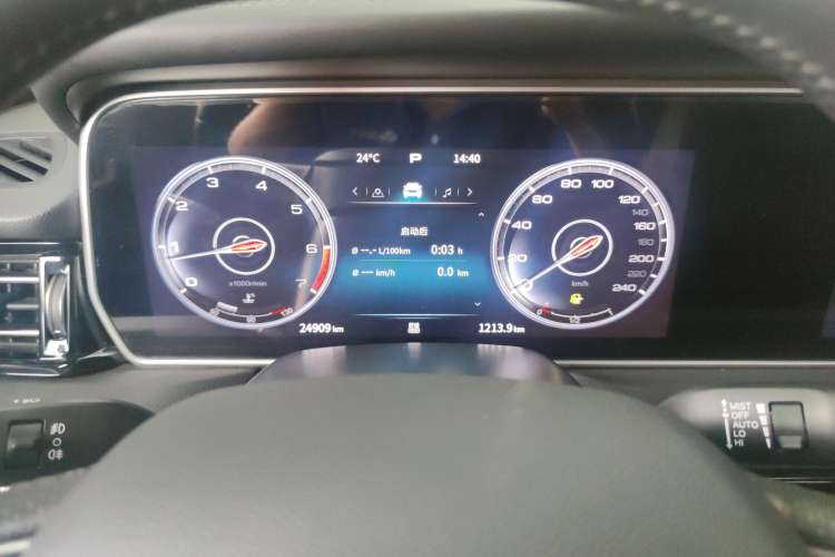 Used Hongqi HS5 2022 Revised Version 2.0T Smart Connect Flagship Edition
