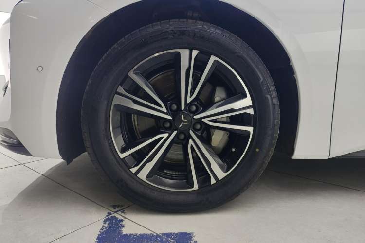 Used Hongqi EH7 2024 690 Pro
