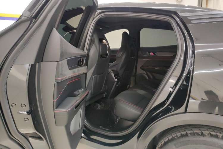 Used Lynk & Co 05 2022 2.0TD Four-Wheel Drive Dynamic Halo