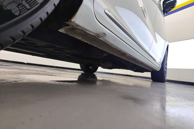 Used Roewe iMAX8 2021 400TGI Supreme Series Lu Zun Edition
